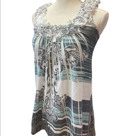 Espresso Floral Tank top - Picture 2 of 7